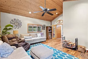 1335 Township Rd 129, Adena, OH 43901 - Photo 13