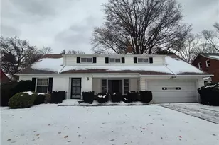 2515 Bolton Rd, Loveland, OH 44118 - Photo 1