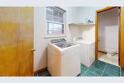 739 Campbell Drive, Belpre, OH 45714 - Photo 17