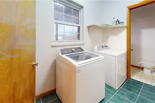 739 Campbell Dr, Belpre, OH 45714 - Photo 17