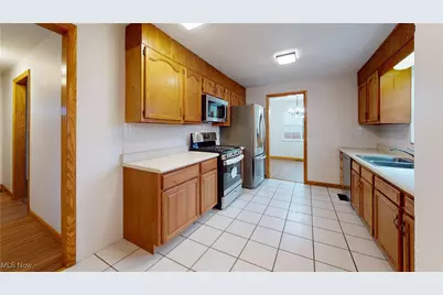 739 Campbell Drive, Belpre, OH 45714 - Photo 11