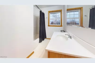 739 Campbell Drive, Belpre, OH 45714 - Photo 35