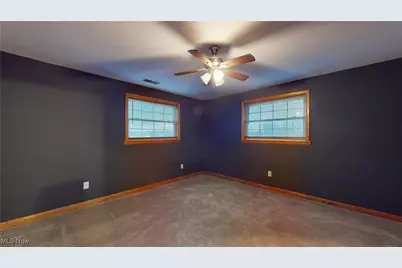 739 Campbell Drive, Belpre, OH 45714 - Photo 31