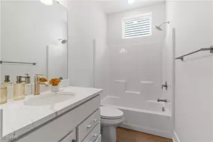 3611 Bailey Ave, Loveland, OH 44113 - Photo 33