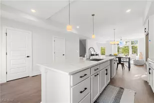 3611 Bailey Ave, Loveland, OH 44113 - Photo 9