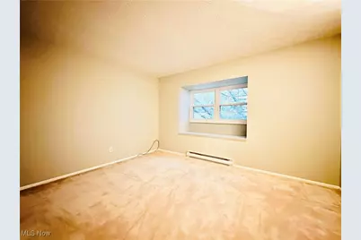 8300 Deepwood Boulevard #8, Mentor, OH 44060 - Photo 11