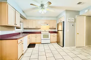 8300 Deepwood Blvd, Mentor, OH 44060 - Photo 9