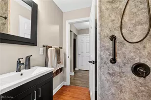 7698 Chillicothe Rd, Mentor, OH 44060 - Photo 31