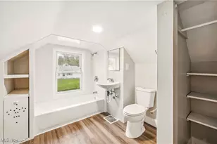 414 10th St, Struthers, OH 44471 - Photo 15