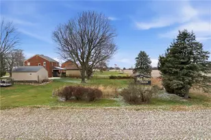 4464 Kemary Ave SW, Navarre, OH 44662 - Photo 27