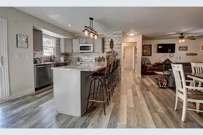 4244 Murray Road NW, Dover, OH 44622 - Photo 5