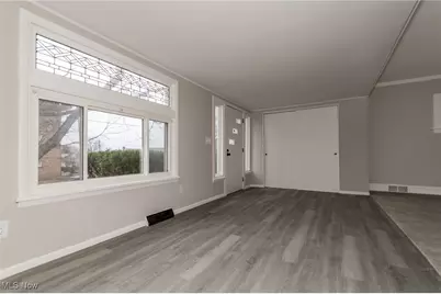 11005 Fidelity Avenue, Loveland, OH 44111 - Photo 5