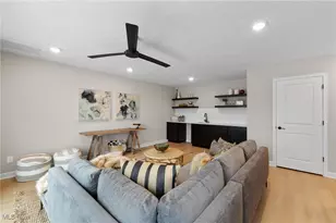 449 Harbor Ln, Lorain, OH 44052 - Photo 19