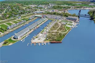 449 Harbor Ln, Lorain, OH 44052 - Photo 37