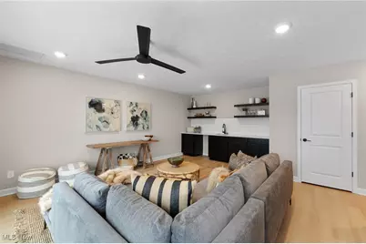 449 Harbor Lane, Lorain, OH 44052 - Photo 19