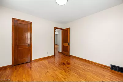 96 Waltz Drive, Barberton, OH 44203 - Photo 11