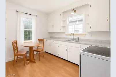 427 Harding Road, Zanesville, OH 43701 - Photo 7