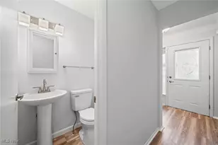 23409 McCann St, Warrensville Heights, OH 44128 - Photo 17