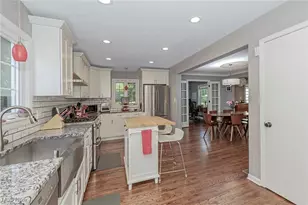 23910 Wimbledon Rd, Huber Heights, OH 44122 - Photo 13