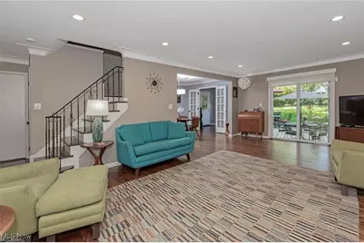 23910 Wimbledon Road, Huber Heights, OH 44122 - Photo 9