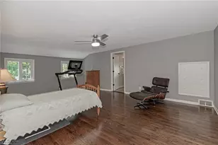 23910 Wimbledon Rd, Huber Heights, OH 44122 - Photo 27