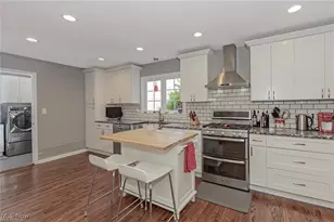 23910 Wimbledon Rd, Huber Heights, OH 44122 - Photo 5