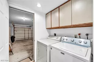 17922 Cambridge Oval, Strongsville, OH 44136 - Photo 21