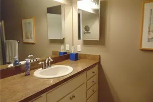 1395 E Cross Creek Dr, Willoughby, OH 44094 - Photo 15