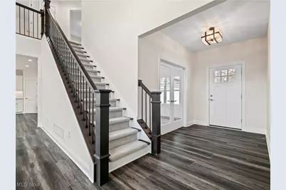 21032 Breckenridge Lane, Strongsville, OH 44149 - Photo 7