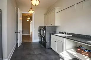 7048 Emerson Cir NW, Massillon, OH 44646 - Photo 17