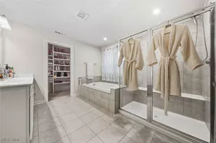 6170 James Dr, Lorain, OH 44053 - Photo 25