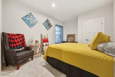 6170 James Drive, Lorain, OH 44053 - Photo 33