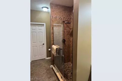 318 Lakewick Lane, Willowick, OH 44095 - Photo 15