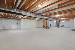 2630 Squirrel Hollow St NE, Canton, OH 44704 - Photo 35