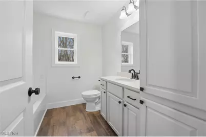 2630 Squirrel Hollow Street NE, Canton, OH 44704 - Photo 29