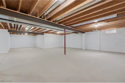 2630 Squirrel Hollow Street NE, Canton, OH 44704 - Photo 41