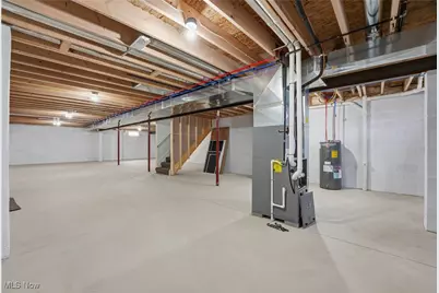 2630 Squirrel Hollow Street NE, Canton, OH 44704 - Photo 39