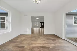 2630 Squirrel Hollow St NE, Canton, OH 44704 - Photo 11