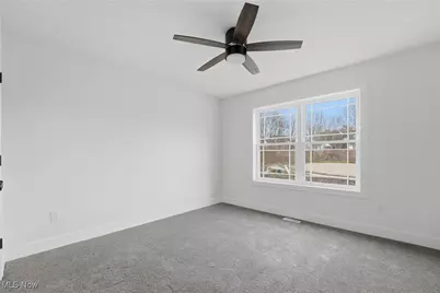 2630 Squirrel Hollow Street NE, Canton, OH 44704 - Photo 33