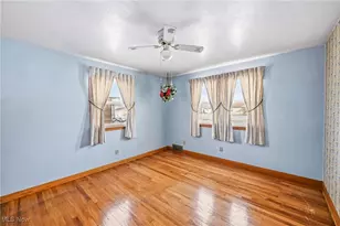 250 E Manor Ave, Struthers, OH 44471 - Photo 19