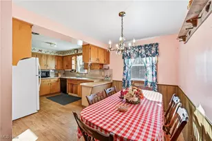 250 E Manor Ave, Struthers, OH 44471 - Photo 11