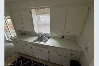 4712 Willoughcroft Road, Willoughby, OH 44094 - Photo 7