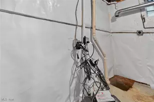 1500 E 107th St, Loveland, OH 44106 - Photo 33