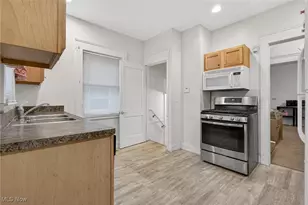 1500 E 107th St, Loveland, OH 44106 - Photo 17