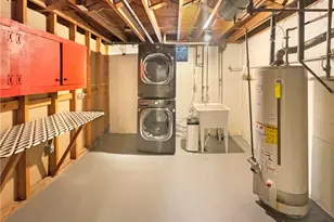 1173 Madrid Dr, Akron, OH 44313 - Photo 17