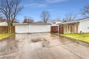 1173 Madrid Dr, Akron, OH 44313 - Photo 23