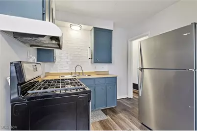 244 E Catawba Avenue, Akron, OH 44301 - Photo 9