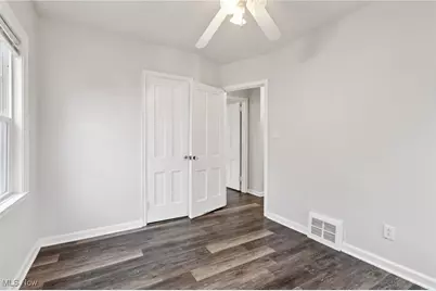 244 E Catawba Avenue, Akron, OH 44301 - Photo 15