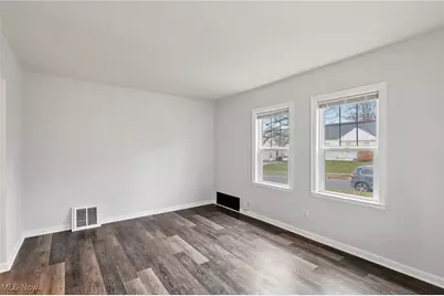 244 E Catawba Avenue, Akron, OH 44301 - Photo 11