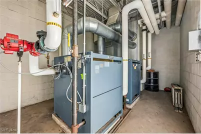 1610 Hubbard Thomas Road, Hubbard, OH 44425 - Photo 15